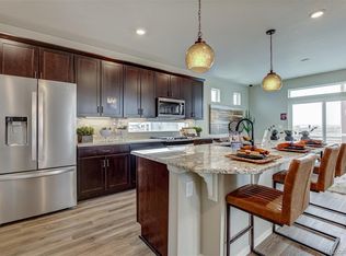 1158 Sugarloaf Ln, Erie, CO 80516