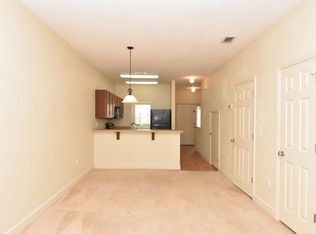 2933 SW 35th Pl APT 124, Gainesville, FL 32608