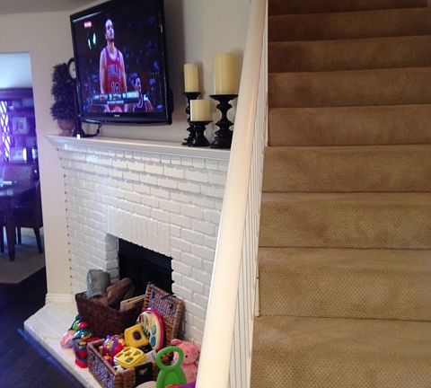 Front front door to upstairs