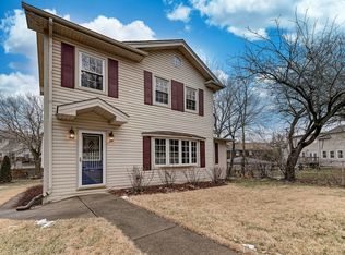 8536 Archer Ave, Willow Springs, IL 60480