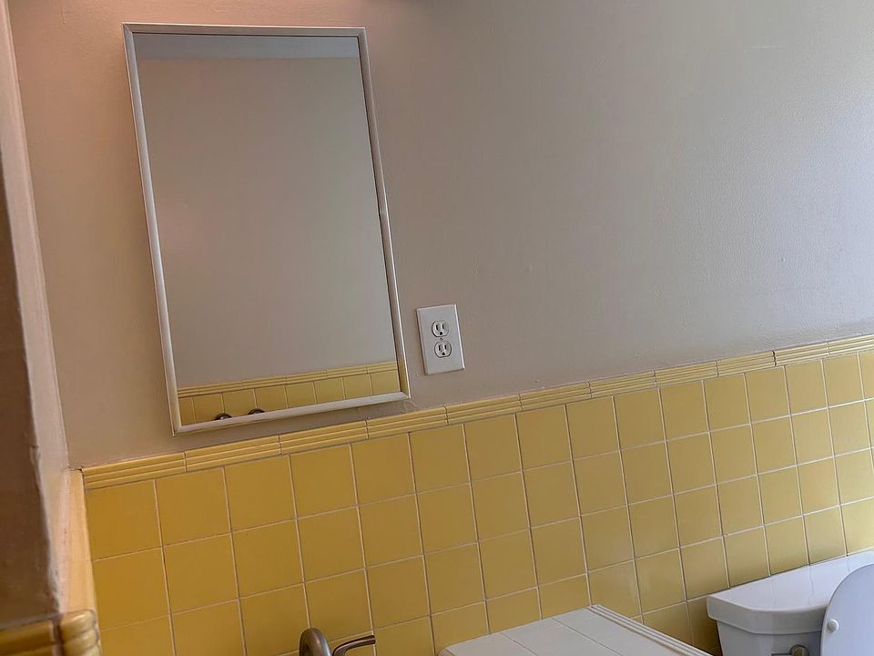 1st image of 123 N El Camino Real APT 10