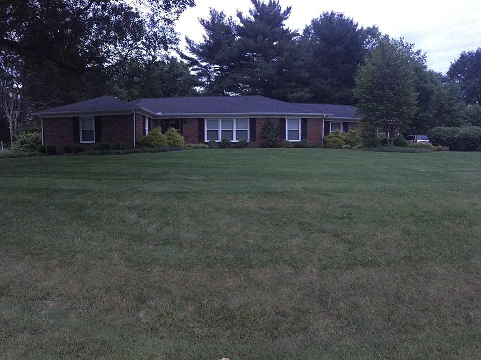 1st image of 6 Warwick Ln