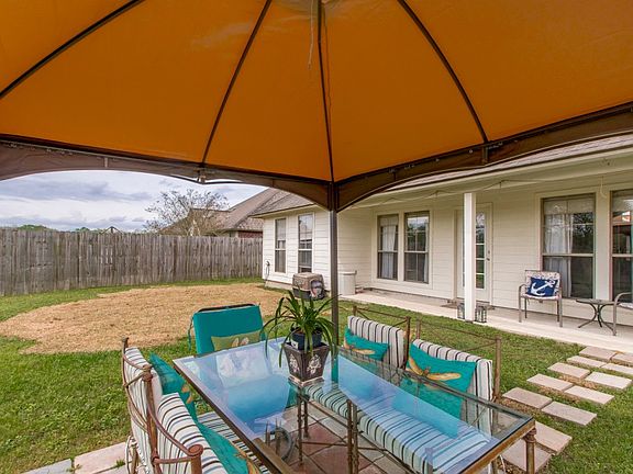 3rd image of 12195 River Walk Dr