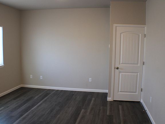 2nd image of 1441 Richard Martin Dr #101