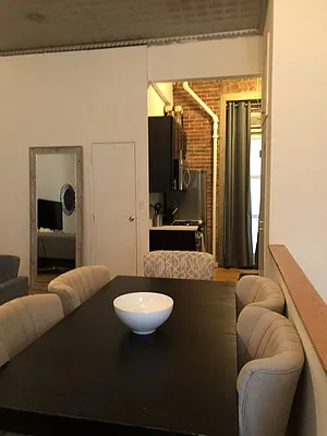 Rented by Sky Management | media 19