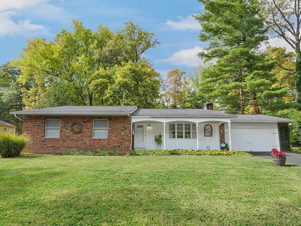 1st image of 223 Ballard Dr