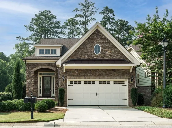 710 Angelica Cir, Cary, NC 27518