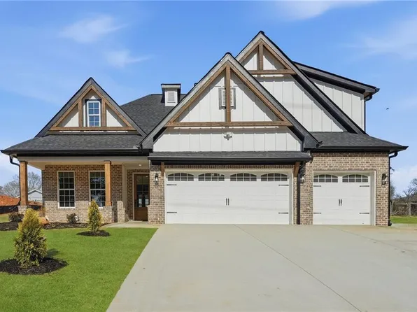 2322 Rockbridge Rd SW, Stone Mountain, GA 30087