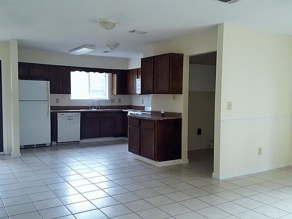 4th image of 1709 Aubin Blvd
