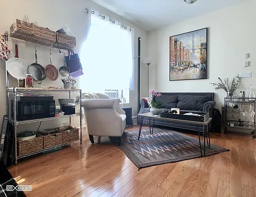 Rented by Citi Habitats | media 6