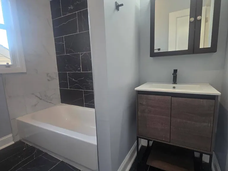 307 Broadway #7R — Photo 4