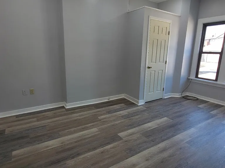 2121 Murray Ave #3 — Photo 5