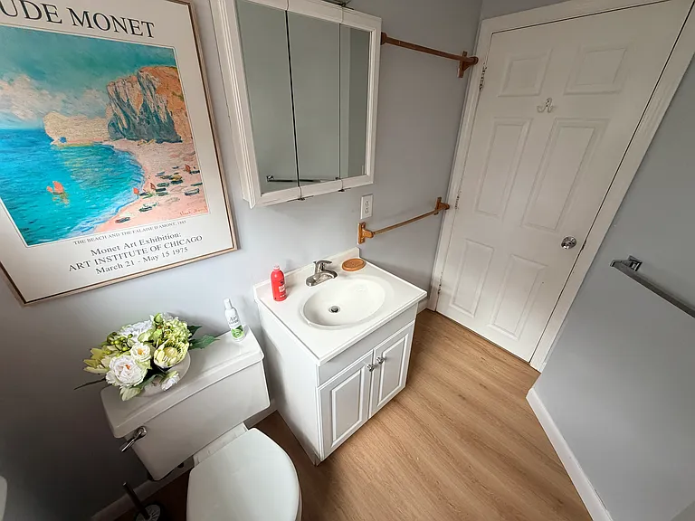 18 Colonial Dr #1 — Photo 8