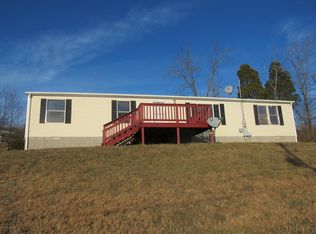 156 Hobbs Ln, Pearisburg, VA 24134