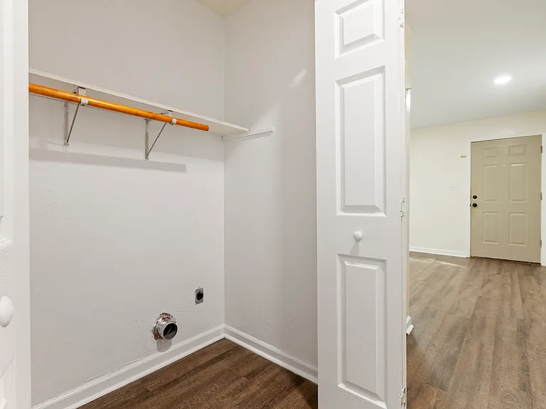 2150 Corinne St #B — Photo 15