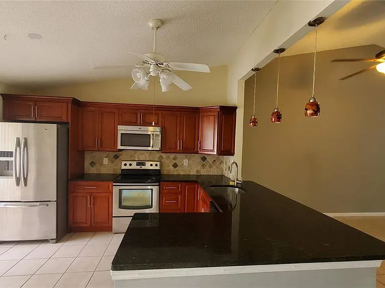 3853 Carambola Cir N #29141 — Photo 4