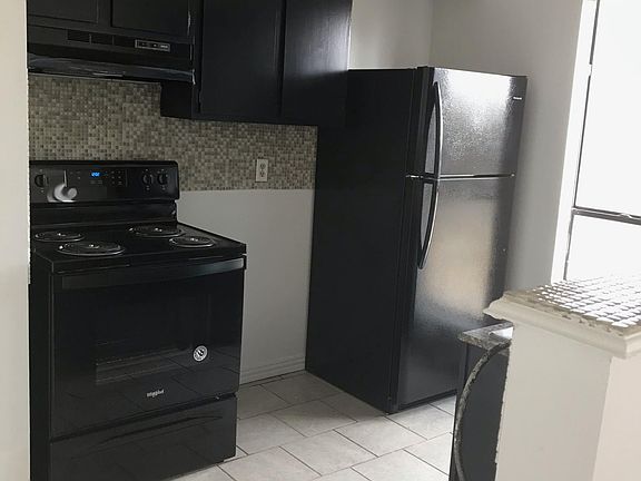 5th image of 1519 Hunter Creek Dr
