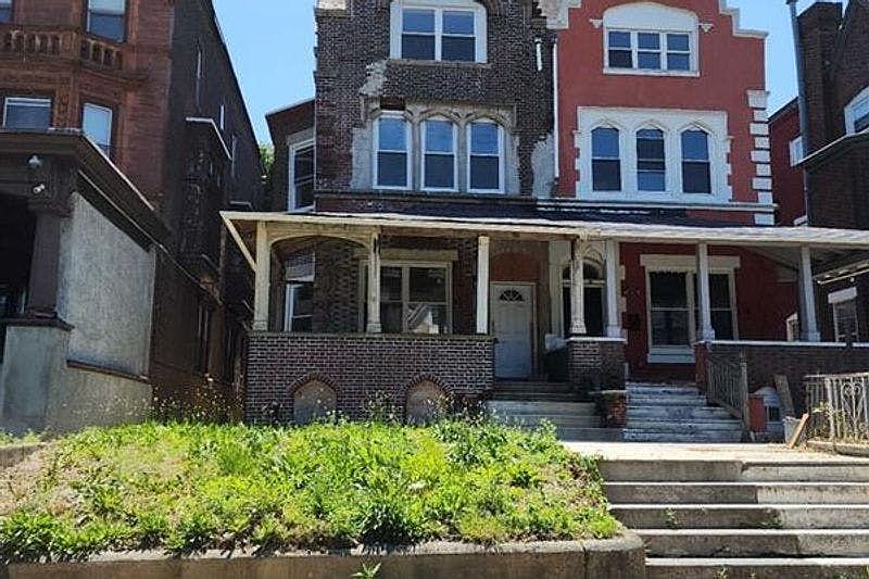 1st image of 2112 W Tioga St