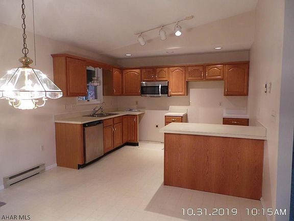 4th image of 1824 Timberline Dr