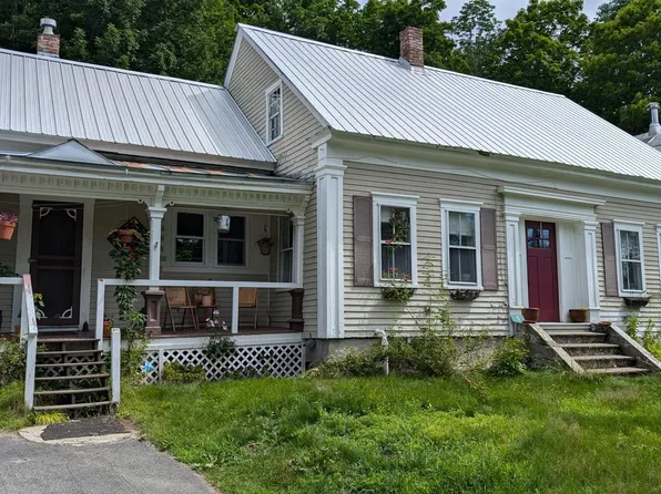 5 Amble Street, Phillips, ME 04966