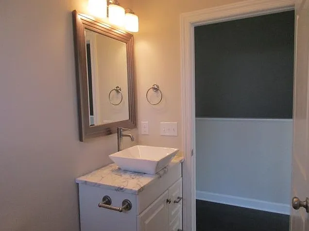 4602B Michigan Ave — Photo 6