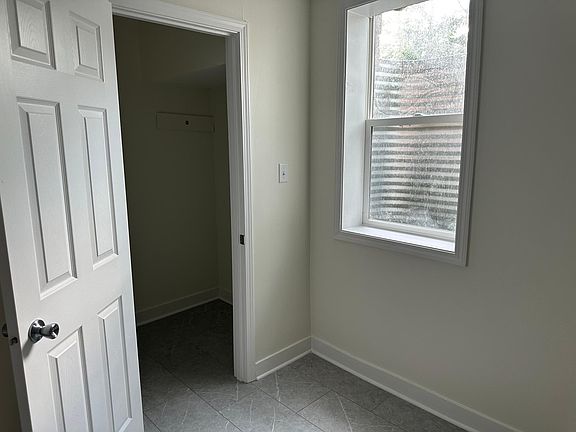 5th image of 5956 Linton Ln Unit B