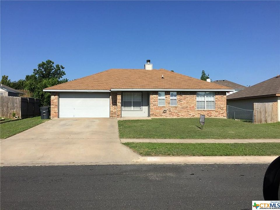 1st image of 2307 Larkspur Dr