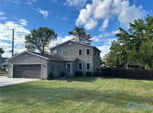 34 Gibson St, Tiffin, OH 44883