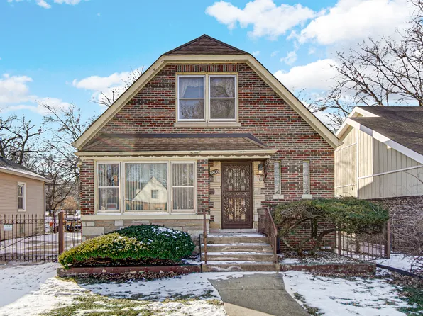 9806 S Charles St, Chicago, IL 60643