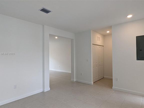 4th image of 24647 SW 118th Ave #24647