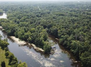 20 Aztec St NW, Oak Grove, MN 55303