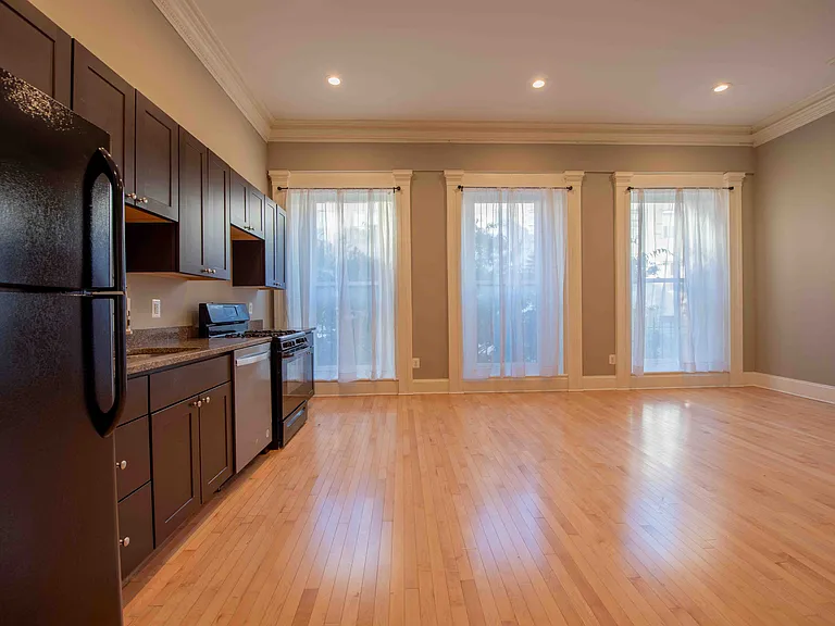 804 Saint Paul St #2F — Photo 1