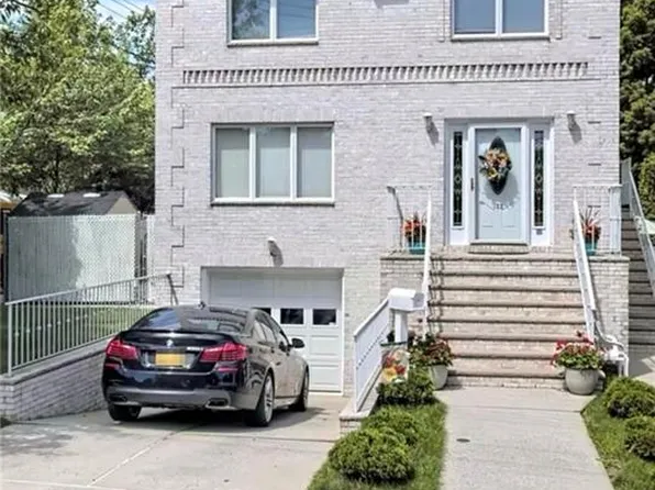 122 Martin Ave, Staten Island, NY 10314
