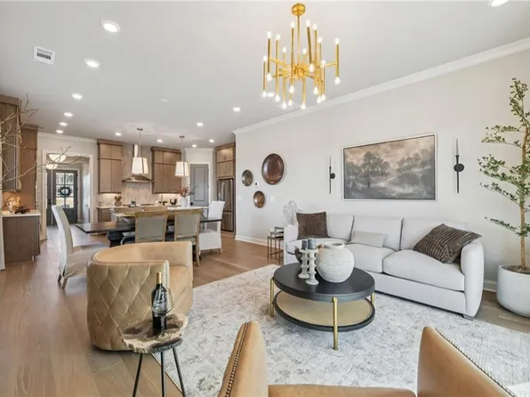 649 Summitt Hill Way, Cumming, GA 30040