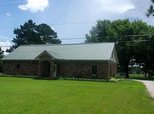 6911 Bluebird Ln, Alvin, TX 77511