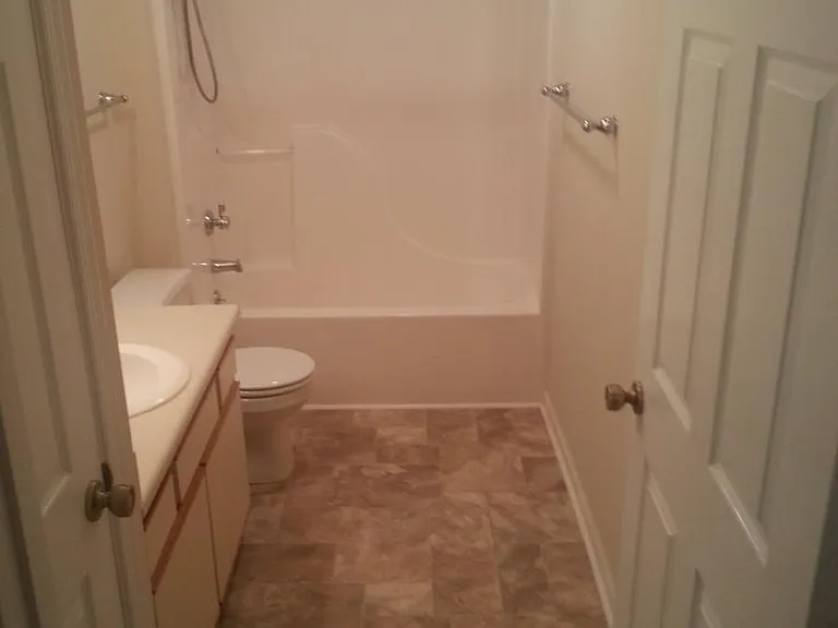 5531 Hornaday Rd #F — Photo 8