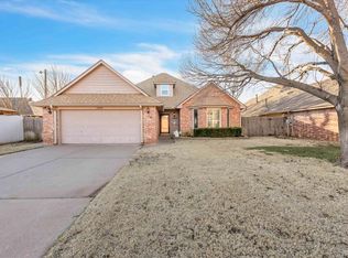 13909 Arapaho Rd, Edmond, OK 73013