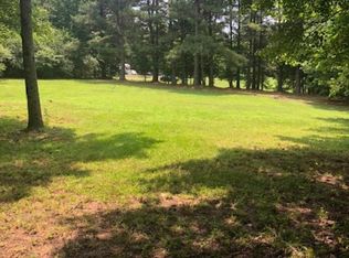 5612 Bogus Rd, Gainesville, GA 30506