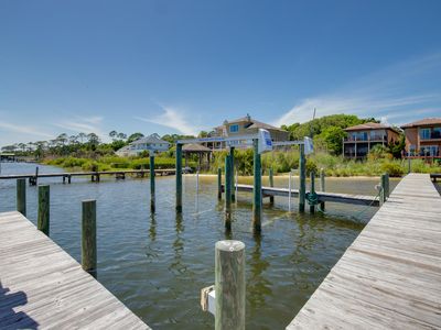 492 Soundview Ct, Mary Esther, FL, 32569