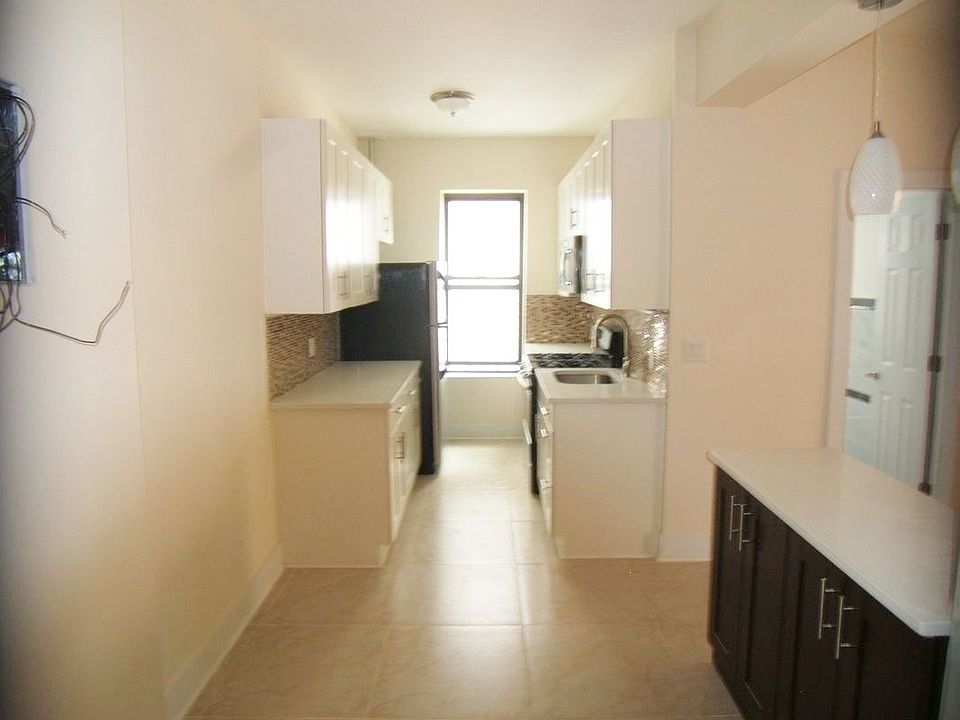 1st image of 65 Clarkson Ave #4F