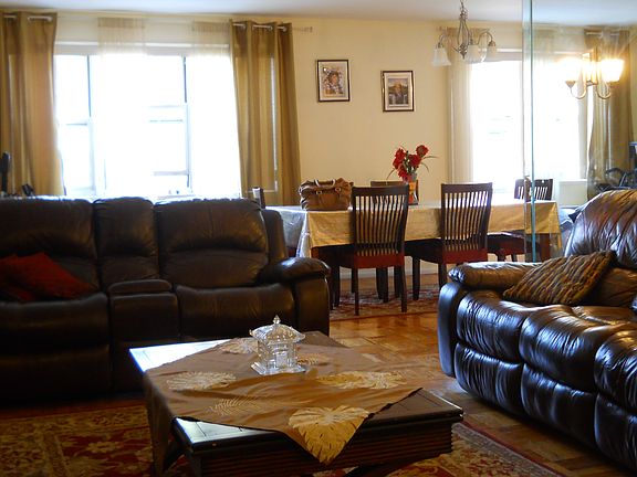 L-Shaped Living/Dining Room