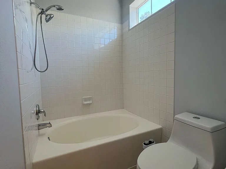 5155 W Tropicana Ave #2006 — Photo 3