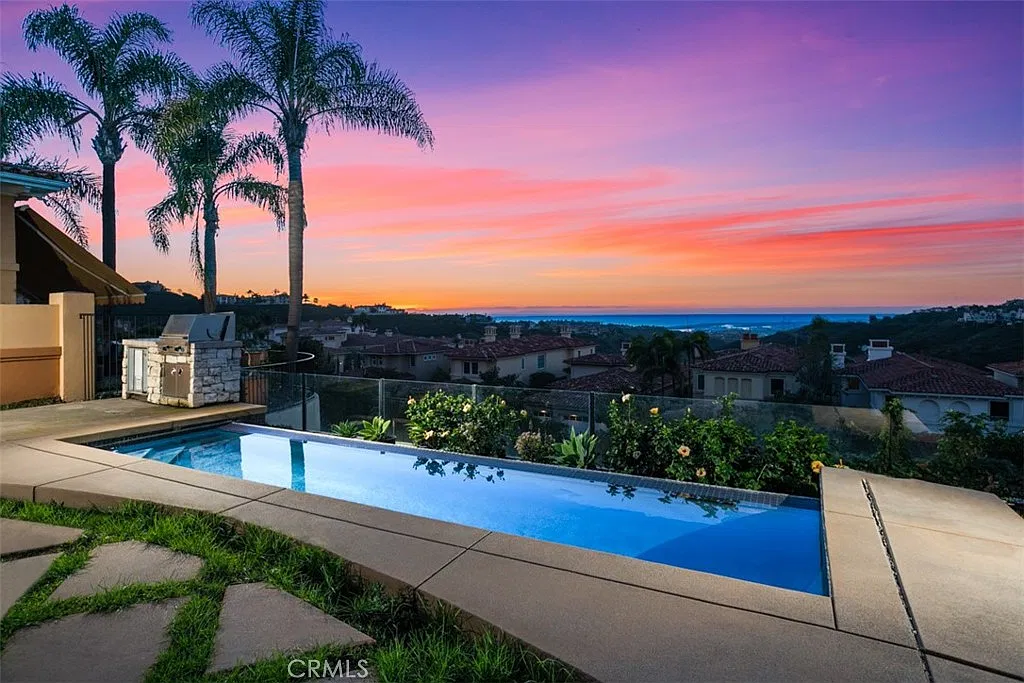 4 bed, 4.5 bath, 3178 sqft, $15,995 — Photo 1