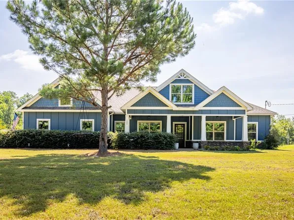 105 Lee Road 466, Phenix City, AL 36870