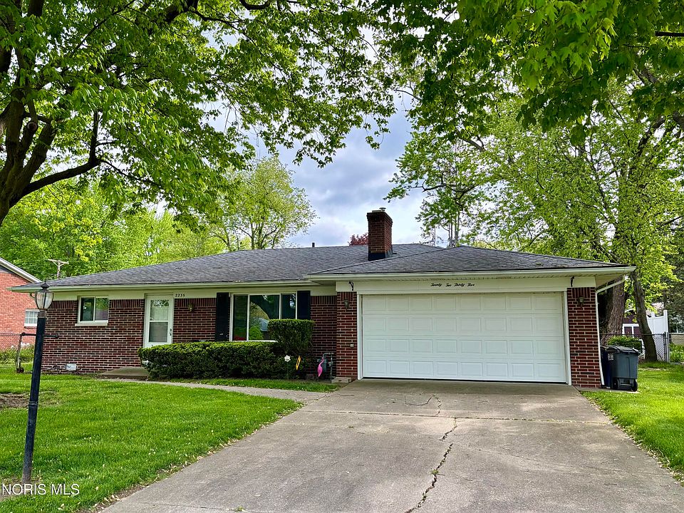 1st image of 2235 Belvedere Dr