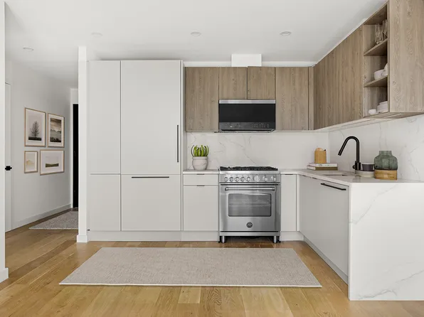 764 Macon Street image 3 of 11