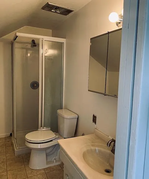 555 El Molino Ave #6 — Photo 7