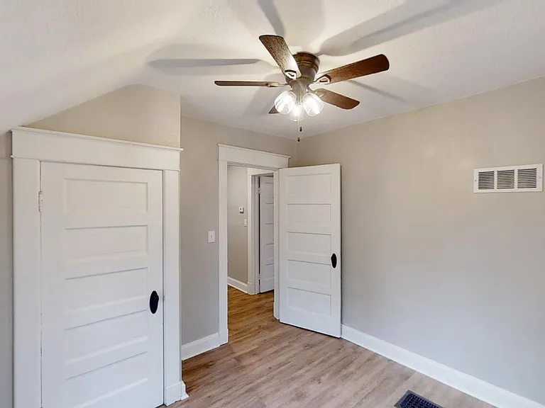 4141 Terrace St #1 — Photo 10