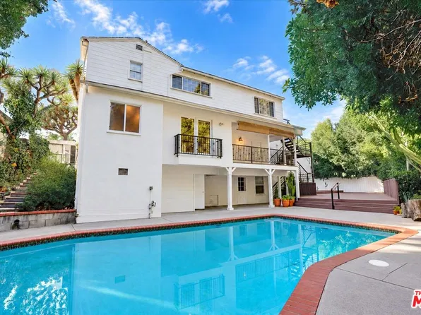 11176 Ophir Dr, Los Angeles, CA 90024