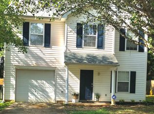 1441 Swaying Branch Ln, Clover, SC 29710